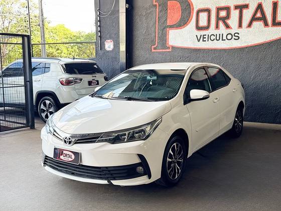 TOYOTA COROLLA 1.8 GLI 16V FLEX 4P AUTOMÁTICO TOYOTA COROLLA 1.8 GLI 16V FLEX 4P AUTOMÁTICO